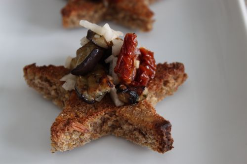 Post image for Celebration Crostini