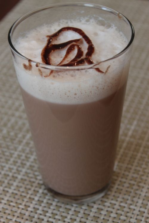 http://www.melecotte.com/wp-content/uploads/2010/06/egg-cream1.jpg