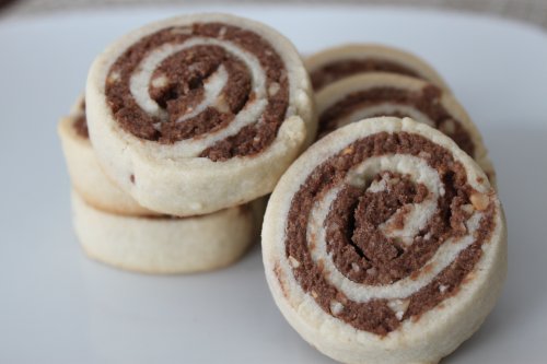 Post image for Vanilla Chocolate Spiral Cookies