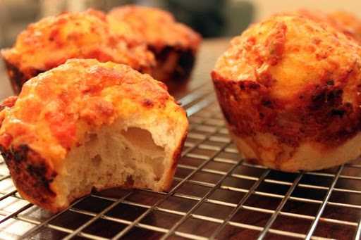 Post image for Pizza Muffins