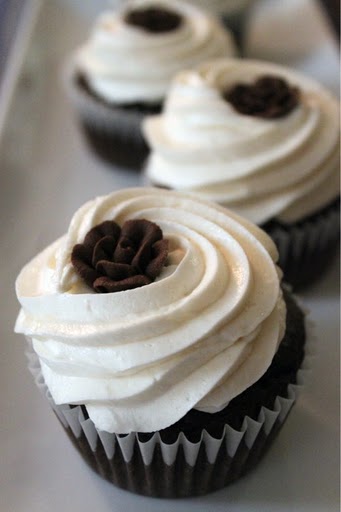 Chocolate_cupcake