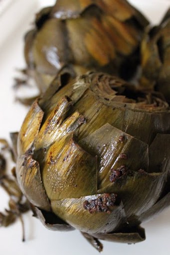 Post image for Artichokes Braised with Garlic and Thyme
