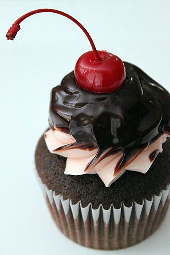 Post image for Black Cherry Cupcakes