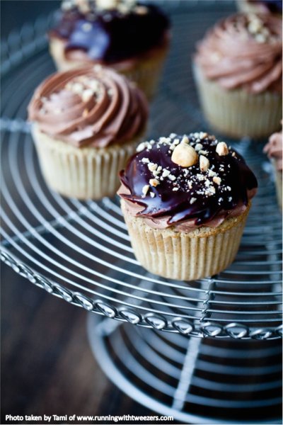 Post image for Gluten Free Hazelnut Cupcakes with Nutella Buttercream