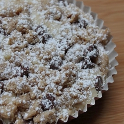 Thumbnail image for Chocolate Chip Crumble Cake