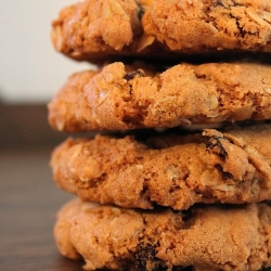 Thumbnail image for Corner Bakery’s Oatmeal Currant Cookies